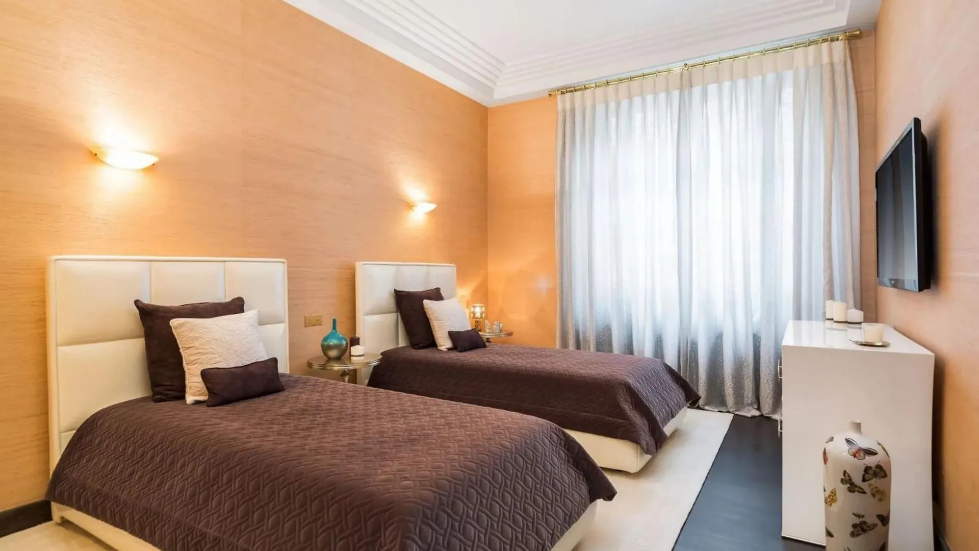 Vue Exceptionnelle Sur La Tour Eiffel Te Apartment Paris