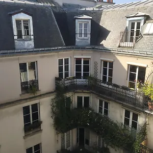 Appartement 6, Paris